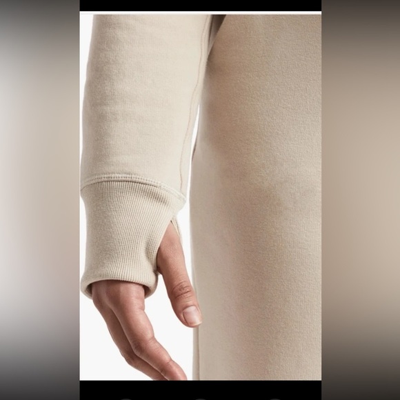 Public Rec Luxe Fleece Cropped Hoodie in Ivory 
size Small - Picture 6 of 12